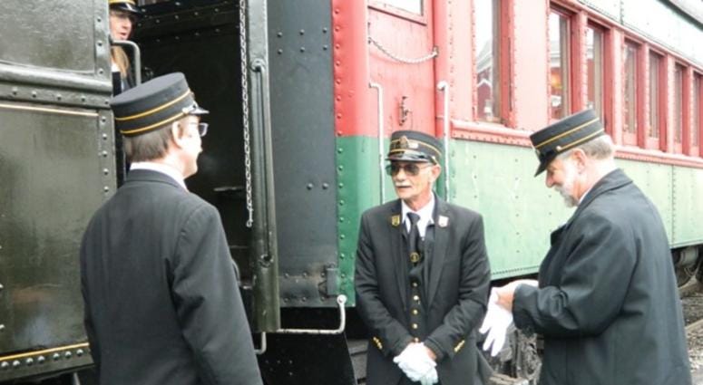 Volunteers are your engineers and conductors aboard the New Hope and Ivyland Railroad. Vintage Train